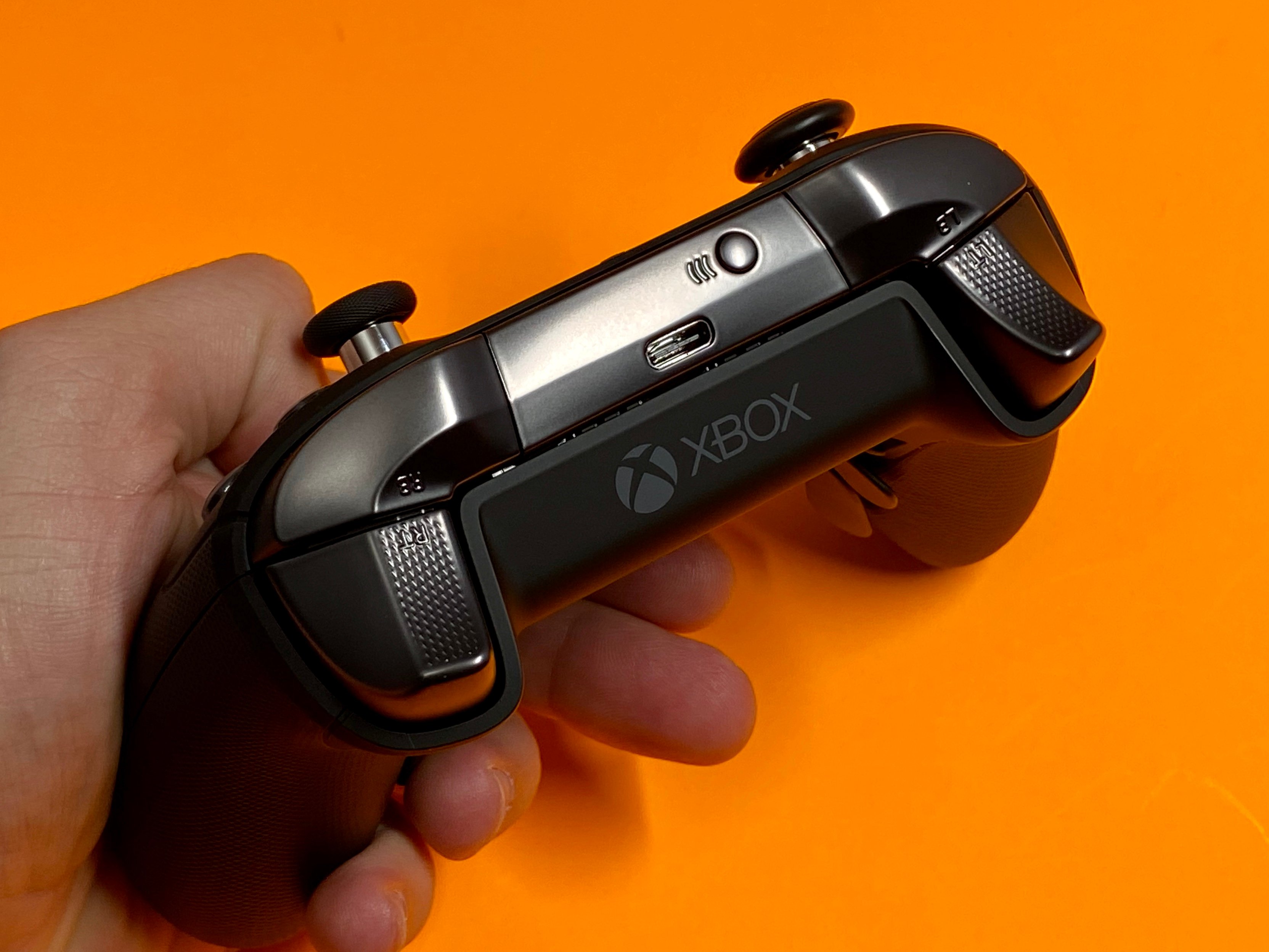 How to Connect Xbox Controller to iPhone