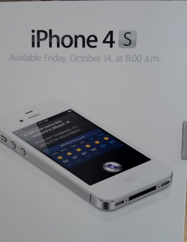 iPhone 4S Available for sale at Apple on Friday Oct 14