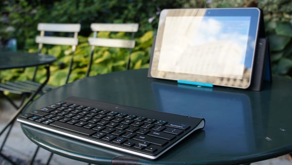 Logitech Tablet Keyboard Outdoor Shot