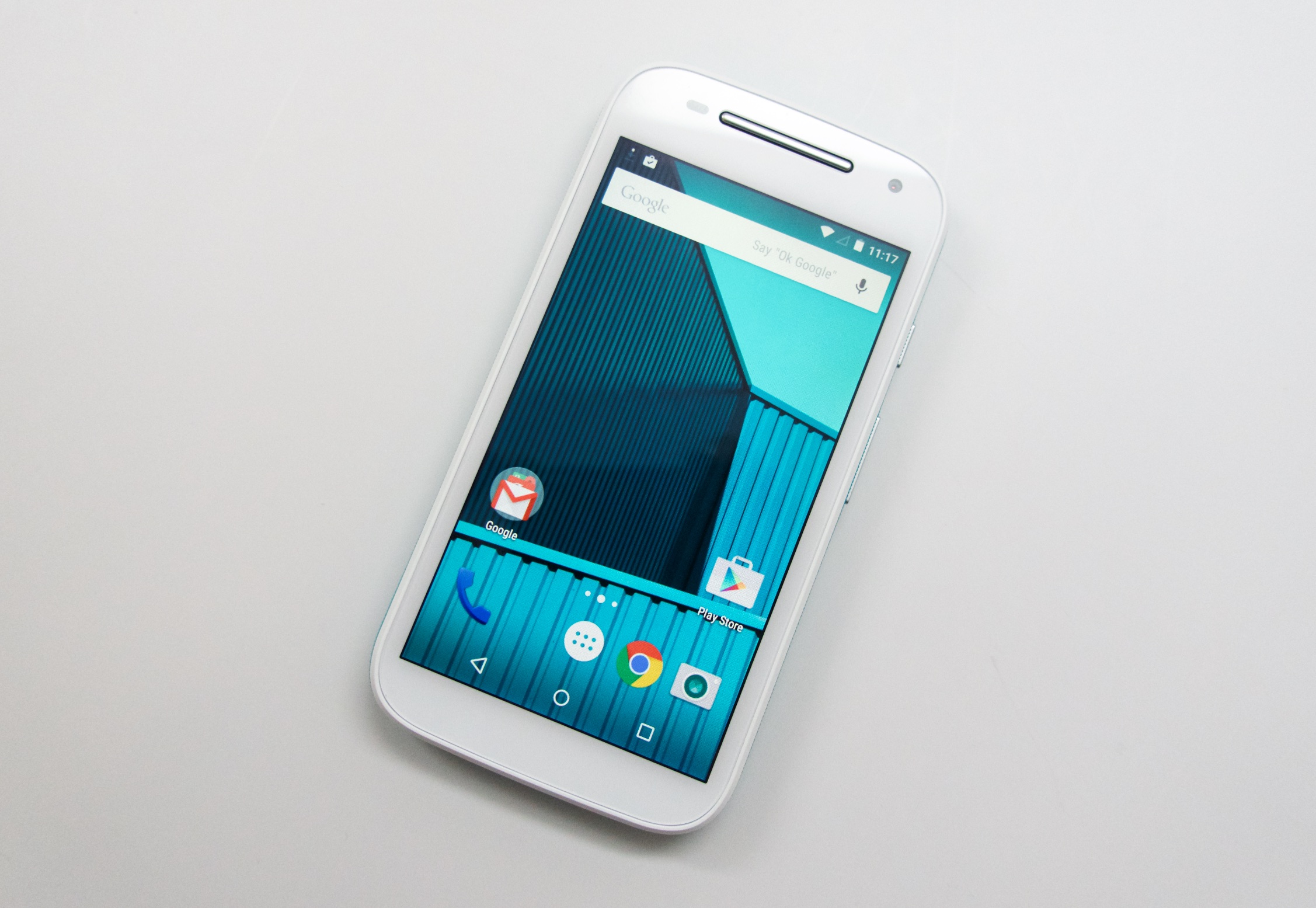 The Moto E 2nd Gen display is bigger, but could use a resolution upgrade.