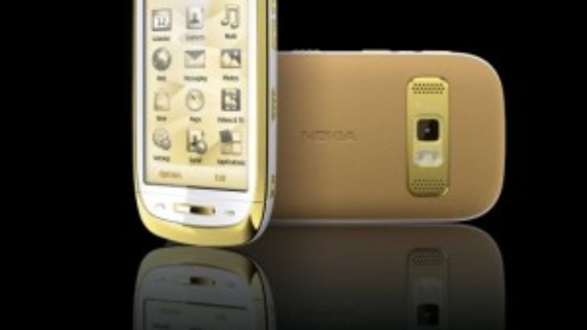 Nokia Goes Luxe with Nokia Oro Gold Edition C7