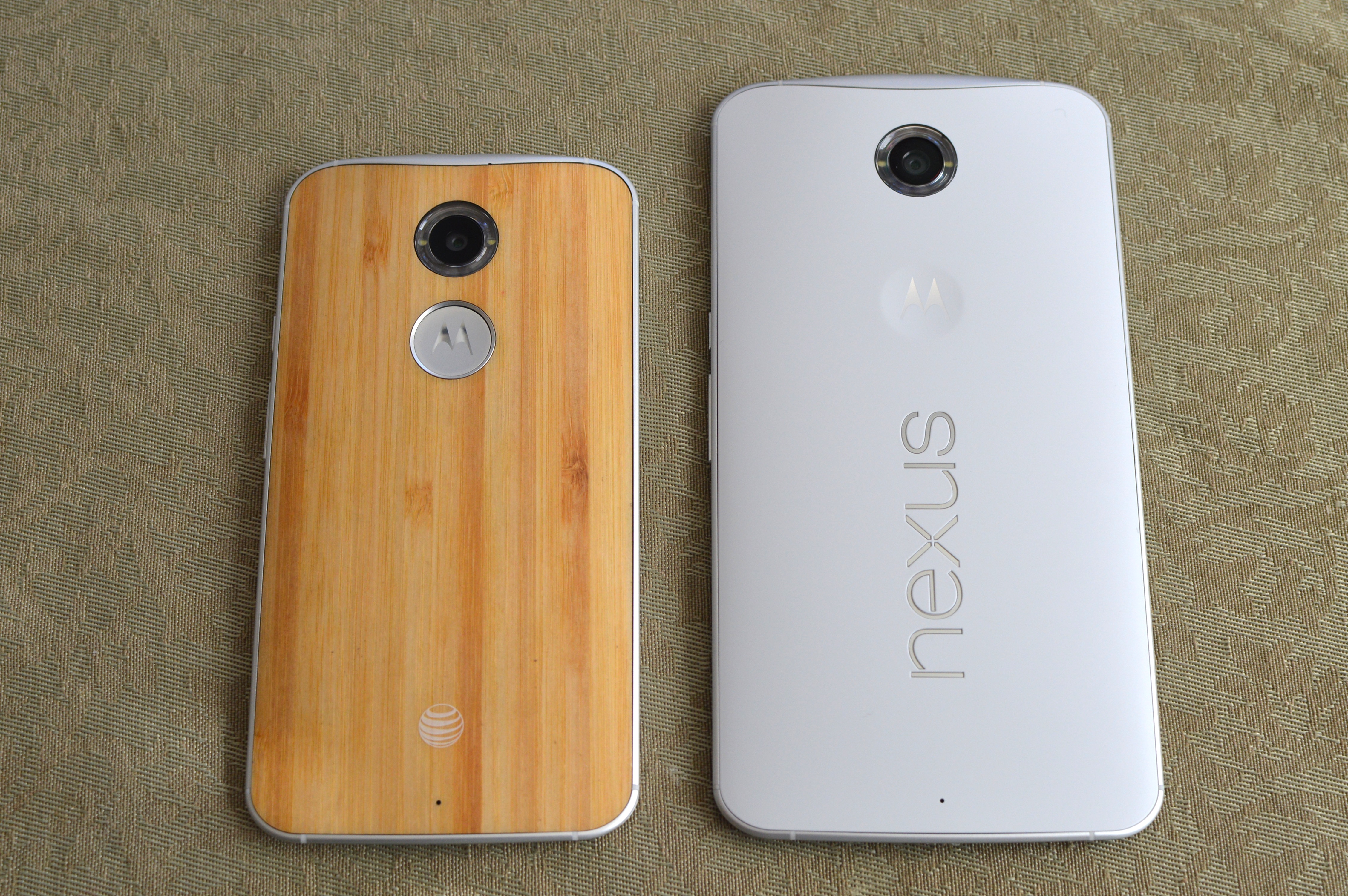 Startpunt Postbode schommel Nexus 6 vs Moto X 2014: Size Comparison