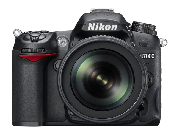 Nikon D7000 with kit lens