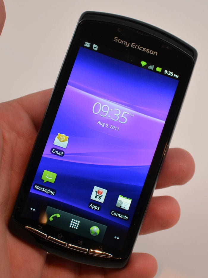 Sony Xperia Play Review PlayStation Certified Phone (Video)