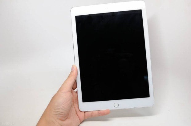 Here's a close look at the rumored iPad Air 2 features. Image via tinhte.vn