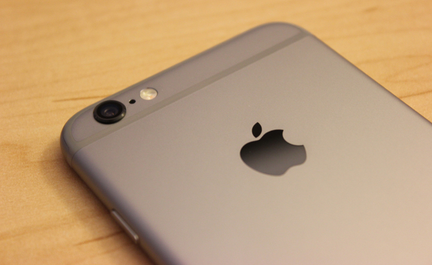 Internal upgrades should arrive with the iPhone 6s.