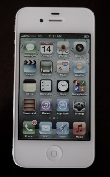 iPhone 4S Display