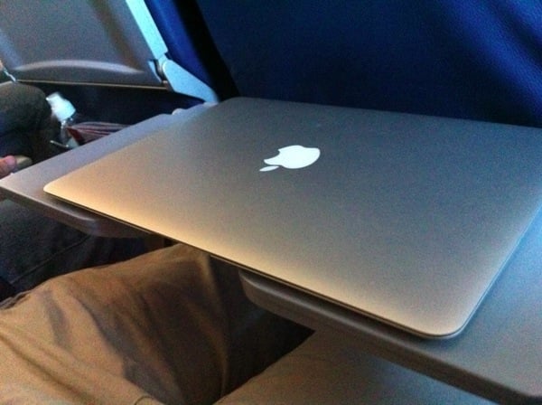 macbook_air.JPG